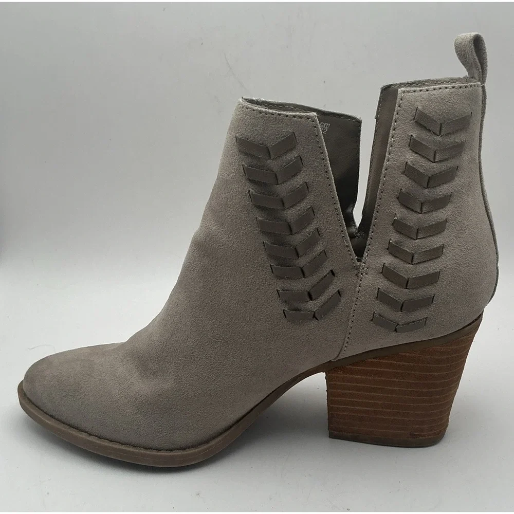 Carlos by Carlos Santana Whitely Ankle Boots 5M Light Doe Faux Suede Whipstitch